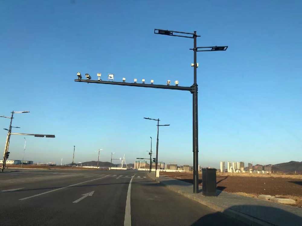 凌海市黑龙江佳木斯综合路灯杆项目